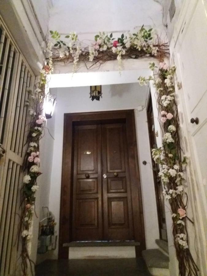 Il Teatro Di Nerone Apartment Napoli Ngoại thất bức ảnh